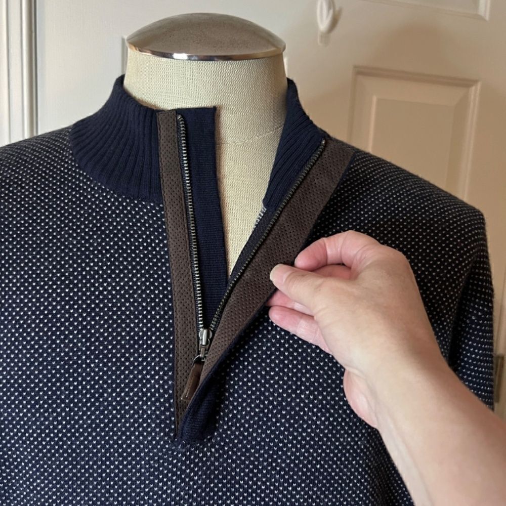 $278 NWOT Men's Peter Millar Jacquard Wool Quarter Zip Sweater Navy Dot Size XL - Picture 3 of 7